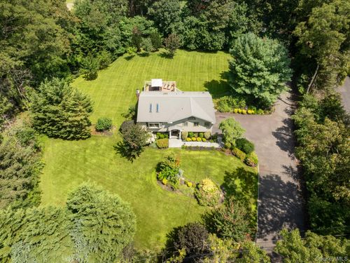 25 Brewster Ave, Northport, NY, 11768-2616 | Card Image