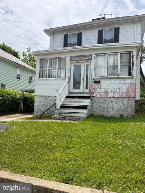 801 E 43rd St, BALTIMORE, MD, 21212-4907 | Card Image