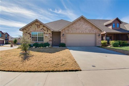 1432 Ocotillo Ln, Fort Worth, TX, 76177-7221 | Card Image