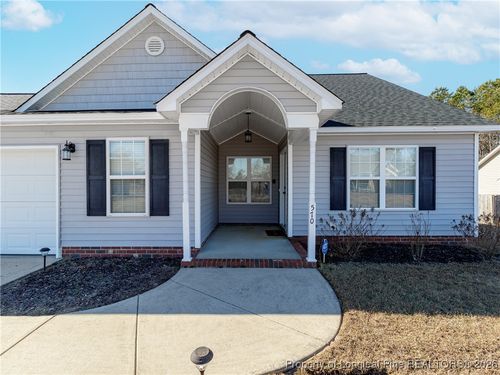 570 Corsegan Rd, Fayetteville, NC, 28306-3725 | Card Image