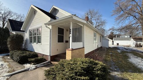 209 N 10th St, Montevideo, MN, 56265-1837 | Card Image