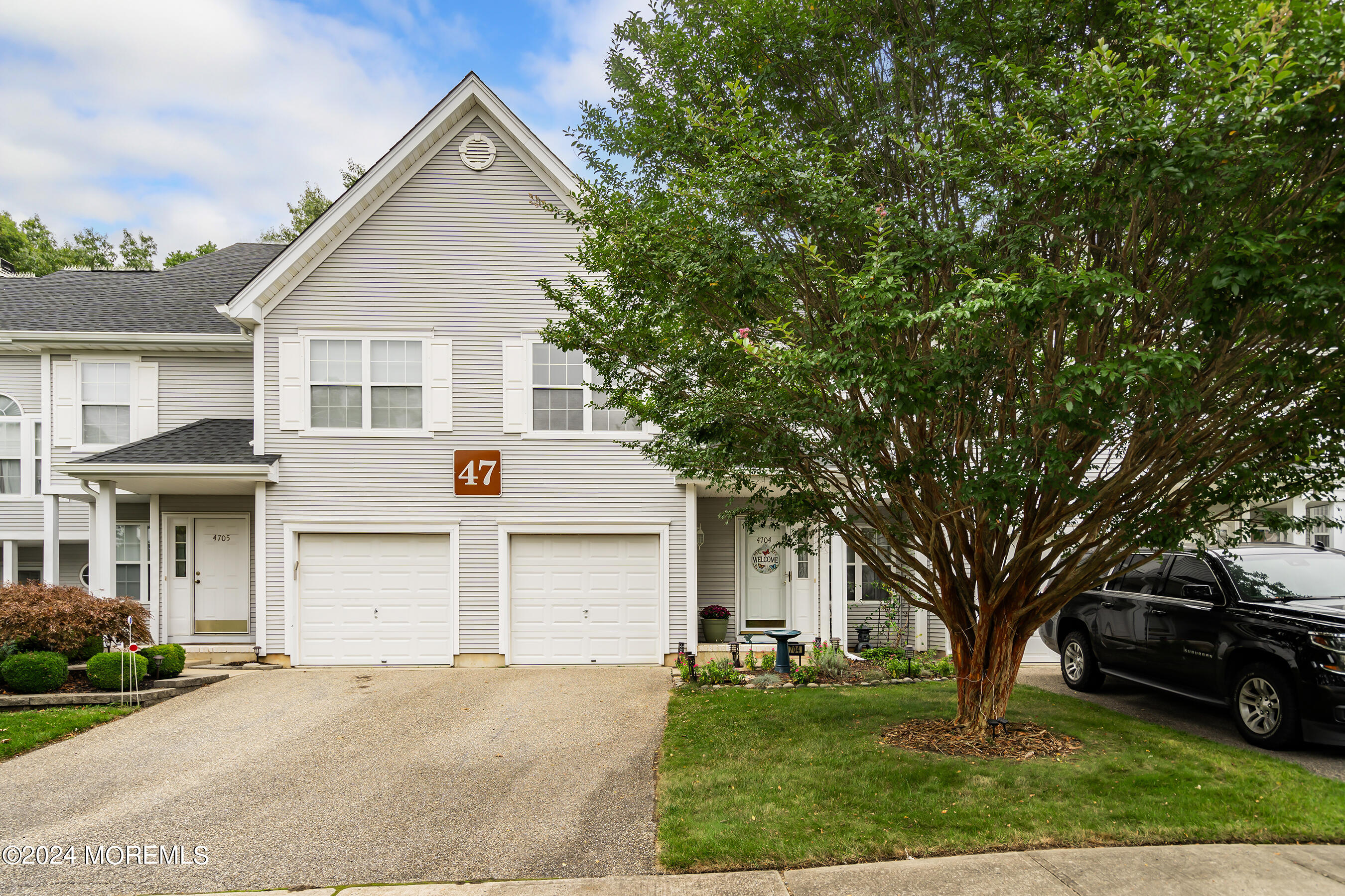 Saddle Back Ln, Toms River, NJ 08755