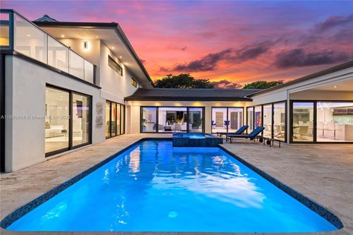 1025 Diplomat Pkwy, Hollywood, FL, 33019-2209 | Card Image