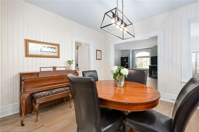 1396 Progreston Rd, Home with 5 bedrooms, 3 bathrooms and 20 parking in Carlisle ON | Image 20