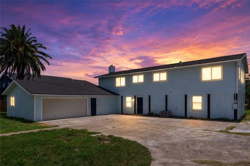 321 Clearview Dr, Corpus Christi, TX, 78418-3010 | Card Image