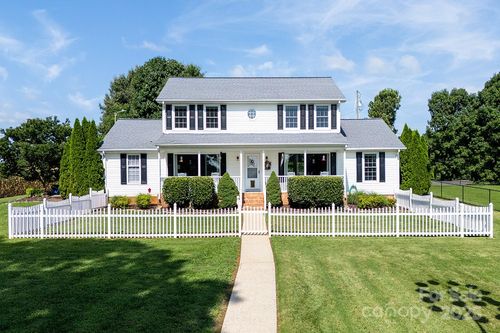 46338 Chase Point Dr, Norwood, NC, 28128-5401 | Card Image