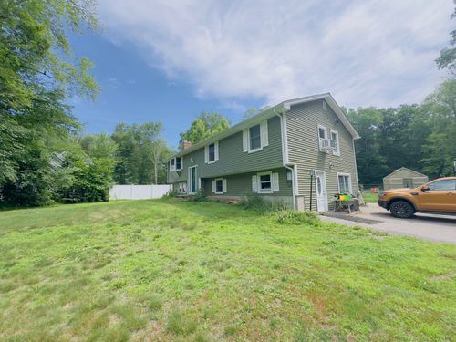 50 Eli Chapman Rd, Moodus, CT, 06469-1404 | Card Image