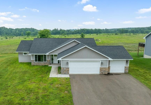 728 Hilltop Ln, SAINT CROIX FALLS, WI, 54024-9437 | Card Image