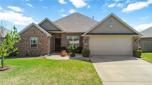 7709 Brooklyn Ave, Springdale, AR, 72762-0981 | Card Image