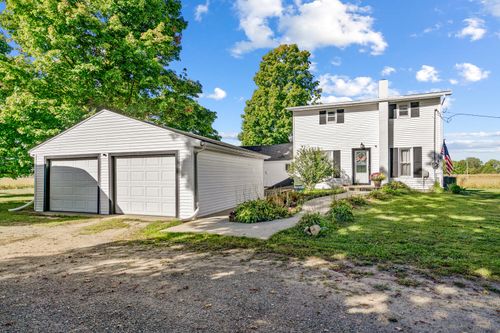 41297 County Road 380, Bloomingdale, MI, 49026-9756 | Card Image