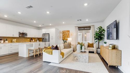 1248 Thunderbolt Lane, Rialto, CA, 92376 | Card Image