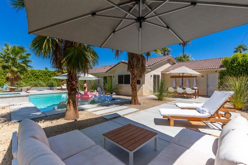 2355 Nicola Rd W, Palm Springs, CA, 92262 | Card Image