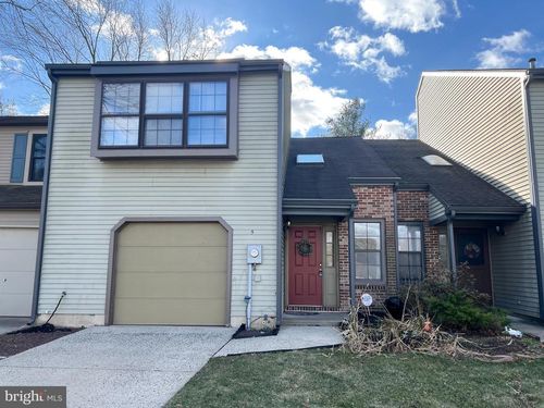 5 Emily Ct, Trenton, NJ, 08691-1305 | Card Image