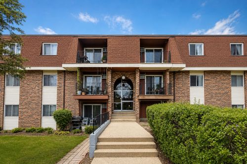 205-1160 Valley Ln, Hoffman Estates, IL, 60169-1531 | Card Image