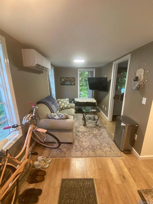 161 New York Ave, Sound Beach, NY, 11789-2331 | Card Image