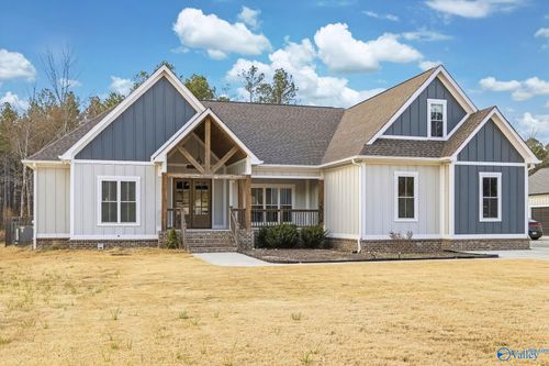 3586 Creek Path Rd, Guntersville, AL, 35976-7515 | Card Image