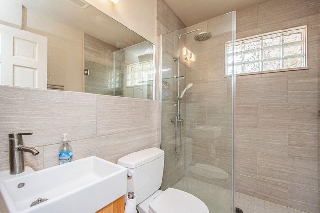 7362 30 Th St, House other with 5 bedrooms, 4 bathrooms and null parking in Ada MI | Image 9