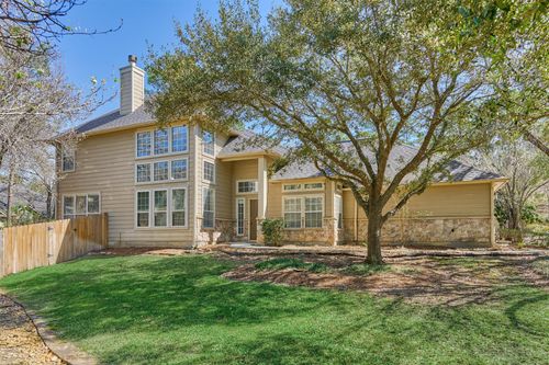 31 Valley Oaks Cir, The Woodlands, TX, 77382-1721 | Card Image