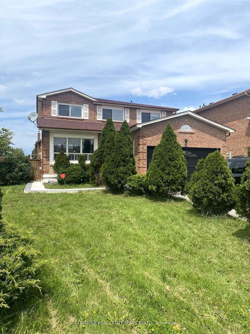 1 Fairlight St, Brampton, ON, L6Z3W8 | Card Image