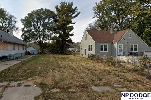 5632 N 29th St, Omaha, NE, 68111-1365 | Card Image