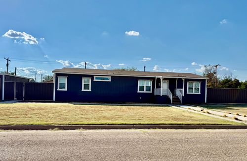 1021 Avenue N, Ralls, TX, 79357-3250 | Card Image