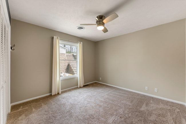 860 E Northshore Dr, House other with 4 bedrooms, 2 bathrooms and null parking in Syracuse IN | Image 20