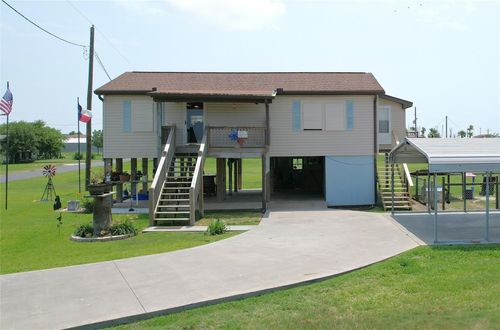 1321 Pickney Ave, Port Bolivar, TX, 77650 | Card Image