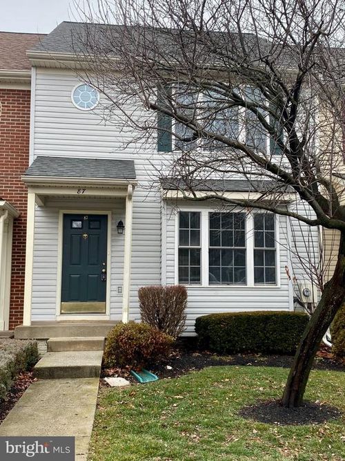 87 Mabel Ln, MARTINSBURG, WV, 25404-7746 | Card Image