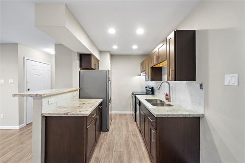 apt-1608-2750 Holly Hall St, Houston, TX, 77054-4168 | Card Image