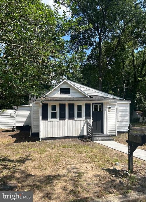32 Clementon Ave, CLEMENTON, NJ, 08021-4615 | Card Image