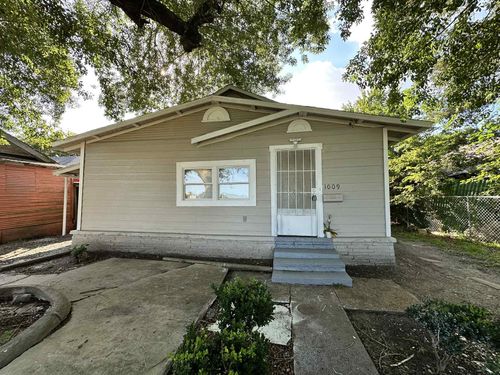 1009 Thomas Blvd, Port Arthur, TX, 77640-5441 | Card Image