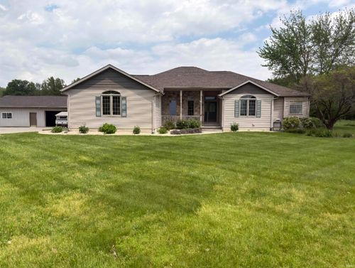 69590 County Road 21, New Paris, IN, 46553-9204 | Card Image