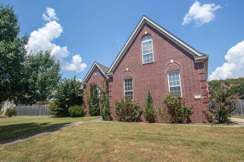 37 Lakeland Dr, Cabot, AR, 72023-7852 | Card Image