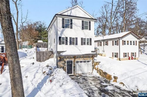 506 Brooklyn Mountain Road, Hopatcong, NJ, 07843 | Card Image