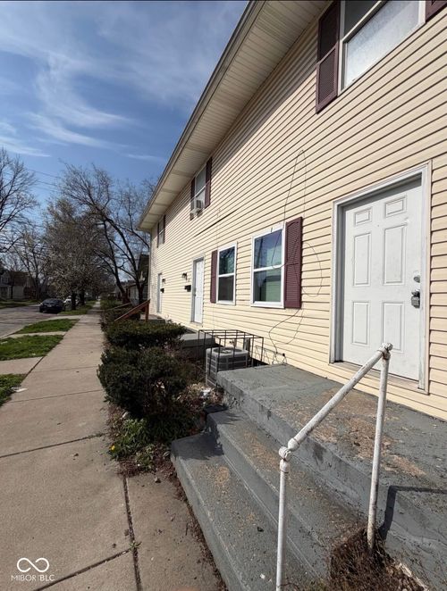 8 S Bradley Avenue, Indianapolis, IN, 46201 | Card Image