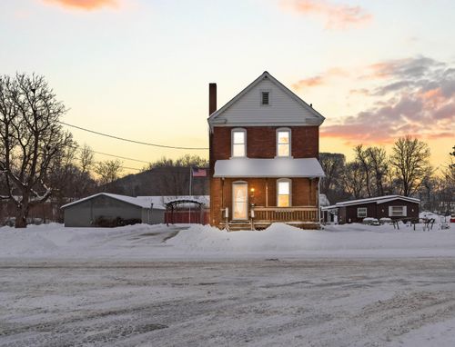 829 S 4th St, Clearfield, PA, 16830 | Card Image