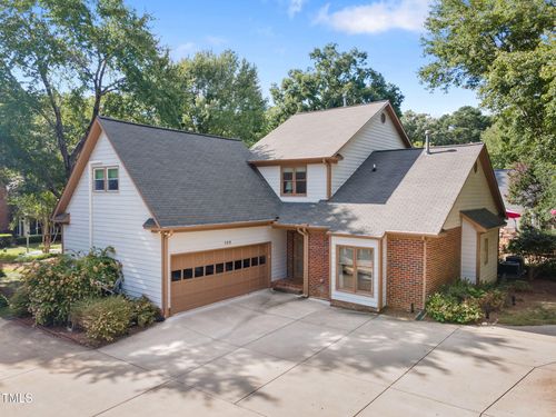 106 Prestwick Pl, Cary, NC, 27511-6555 | Card Image