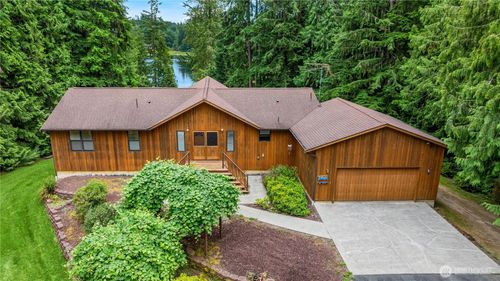 22732 Scotty Rd, Granite Falls, WA, 98252-9787 | Card Image