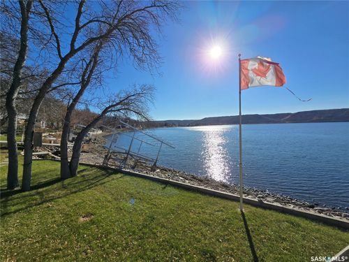 208-210 Criddle Avenue, Crooked Lake, SK, S0G1E0 | Card Image