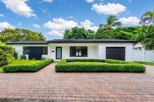 10 Nw 100th St, Miami Shores, FL, 33150-1200 | Card Image