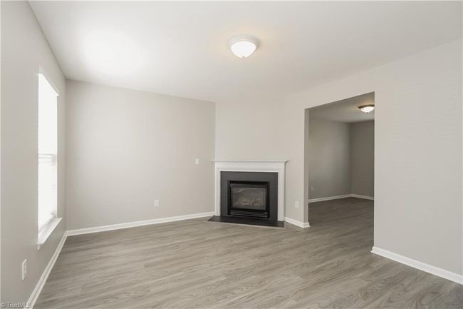 3885 Thornaby Cir, Home with 3 bedrooms, 3 bathrooms and null parking in Winston-Salem NC | Image 5