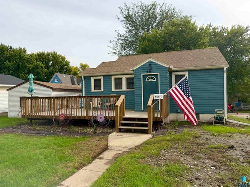 513 W Lincoln St, Luverne, MN, 56156-1433 | Card Image