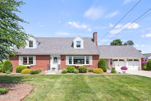 225 Williams St, Pittsfield, MA, 01201-7426 | Card Image