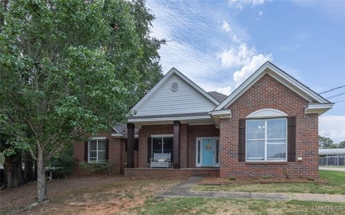 104 Blue Bird Ct, Deatsville, AL, 36022-2711 | Card Image