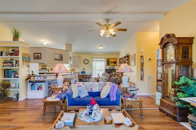 185 Vegas St, House other with 3 bedrooms, 2 bathrooms and null parking in Jean NV | Image 17