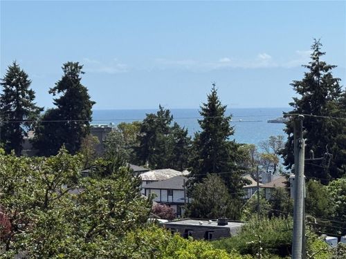 540 View Royal Ave, View Royal, BC, V9B1B7 | Card Image