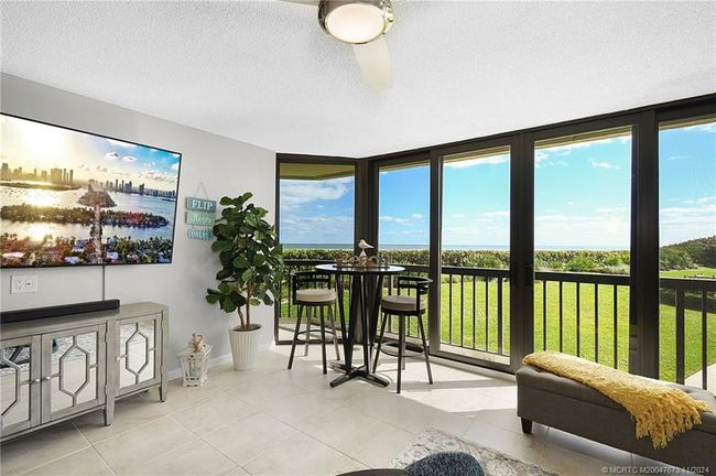 APT-206 - 9550 Ocean Dr, Condo with 3 bedrooms, 2 bathrooms and null parking in Jensen Beach FL | Image 14