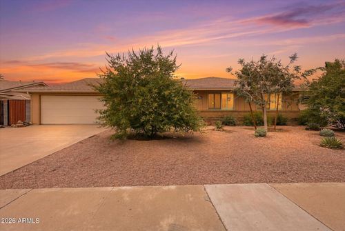 11016 W Meade Dr, Sun City, AZ, 85351-1528 | Card Image
