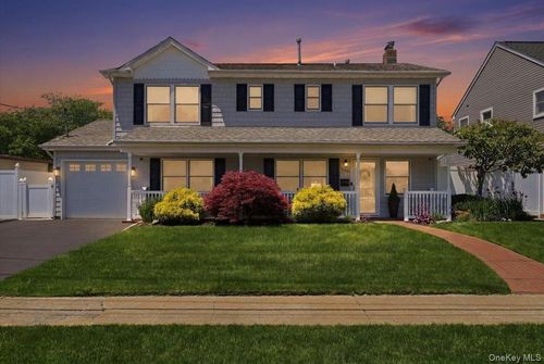 346 Seaford Ave, Massapequa, NY, 11758-5729 | Card Image