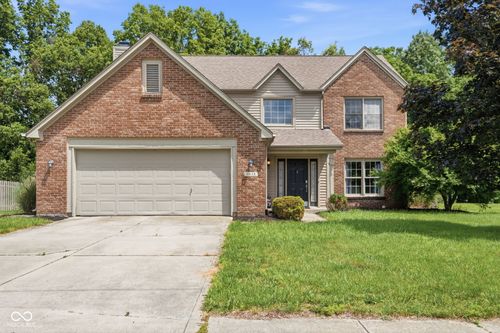 6638 Salem Dr, Fishers, IN, 46038-4731 | Card Image